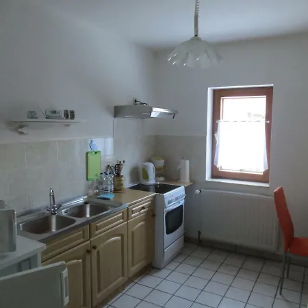 Gabriele Reinhardt Apartment *